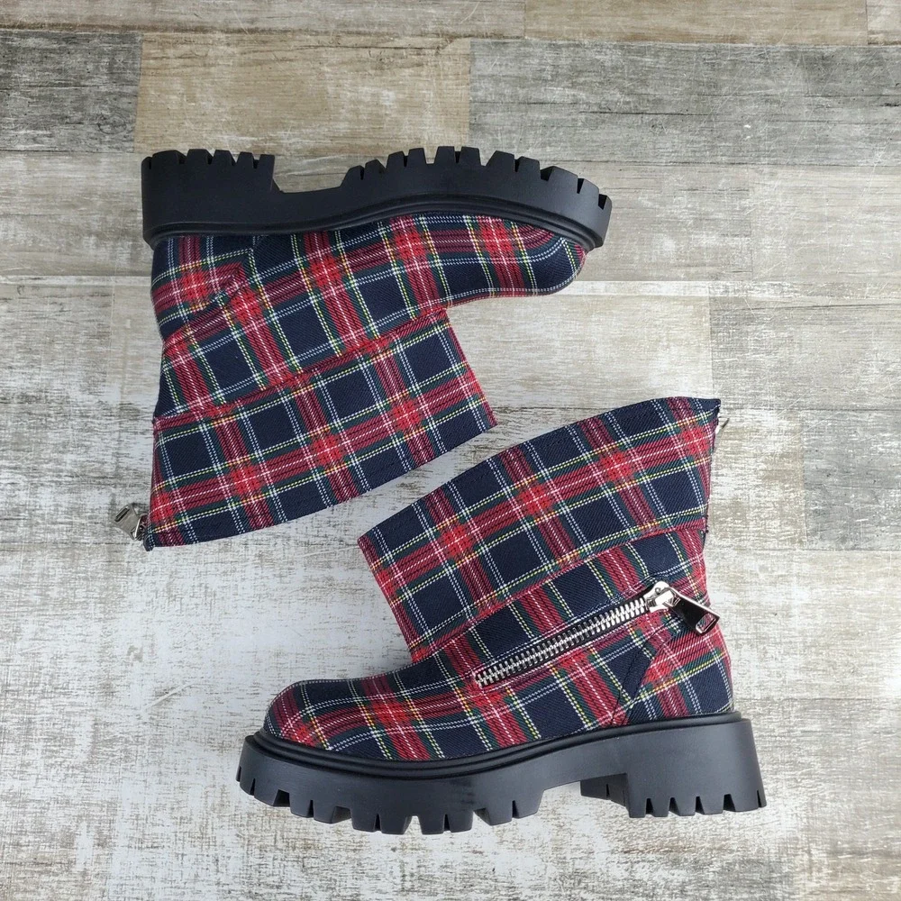 Azalea Wang Mohsen Womens Lug Sole Bootie Boots Sz 8 W Red Tartan Plaid Comfort